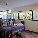 Surf & Guest Lorena's House Affittacamere 3*