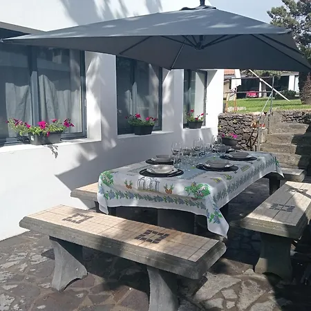 Surf & Guest Lorena's House Ribeira Grande