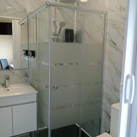 Surf & Guest Lorena's House 4*