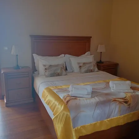 Surf & Guest Lorena's House Penzion