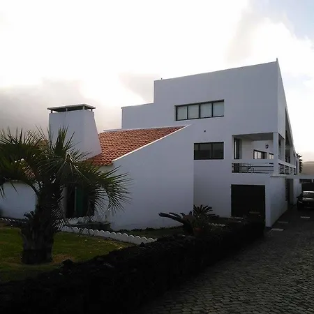 Guest house Surf & Guest Lorena's House