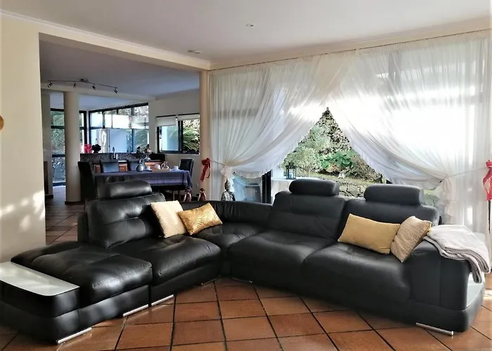 Πανσιόν Surf & Guest Lorena's House Ribeira Grande