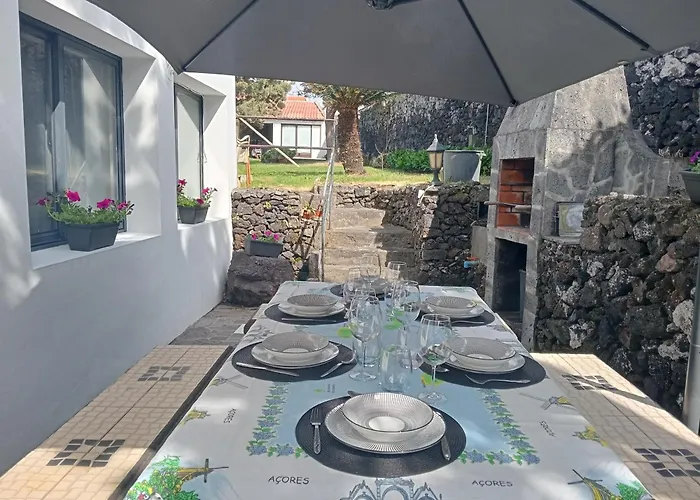 Surf & Guest Lorena's House 게스트하우스 3*